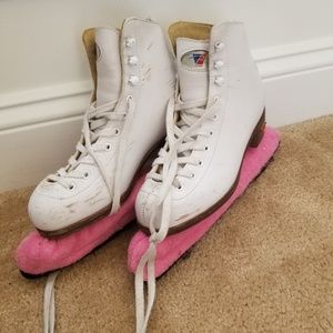 Girls white Riedell ice skates sz 3